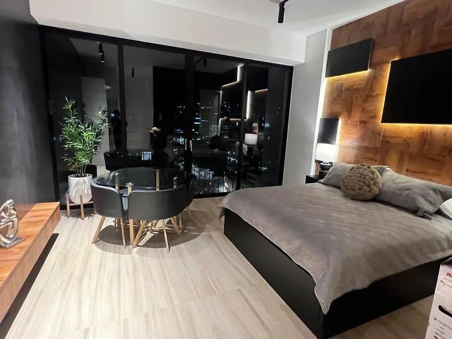Apartmán Qorner Studio De Lujo En Zona Privilegiada! Quito